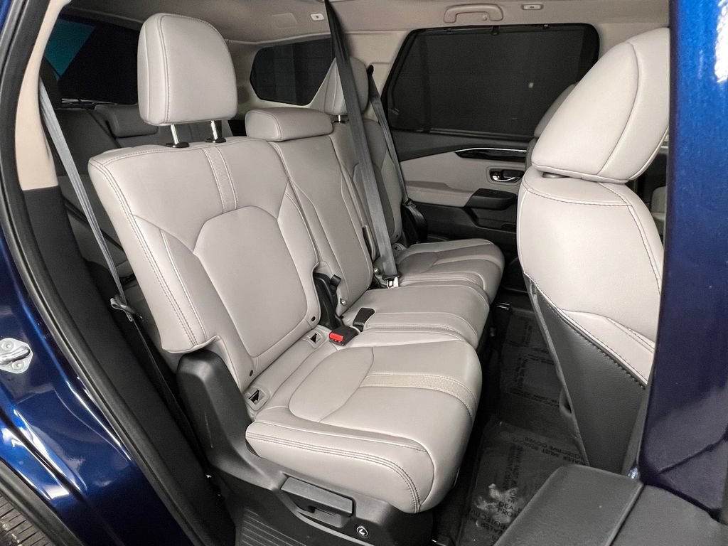Used 2023 Honda Pilot Touring image 29