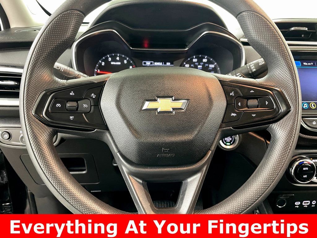 Used 2023 Chevrolet TrailBlazer LT w/ Convenience Package image 4