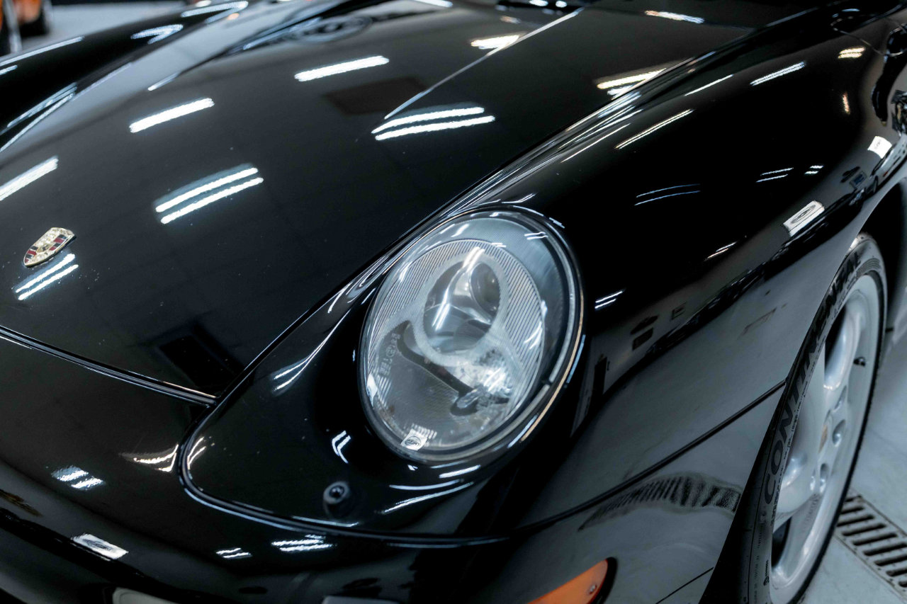 Used 1998 Porsche 911 Carrera 4S image 12