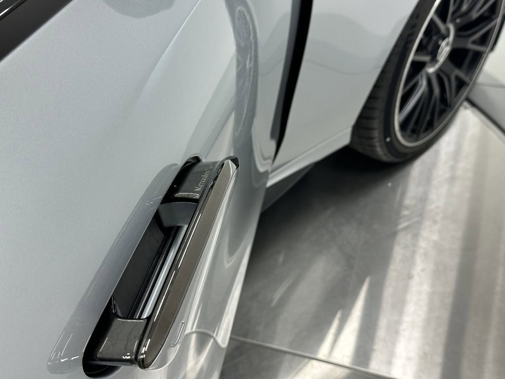 New 2026 Mercedes-Benz E 53 AMG e 4MATIC Sedan image 16