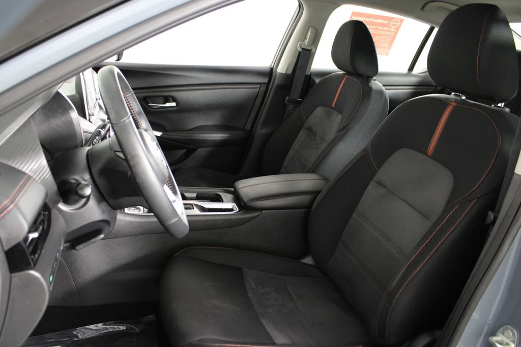 Certified 2024 Nissan Sentra SR w/ Trunk Package FWD image 20