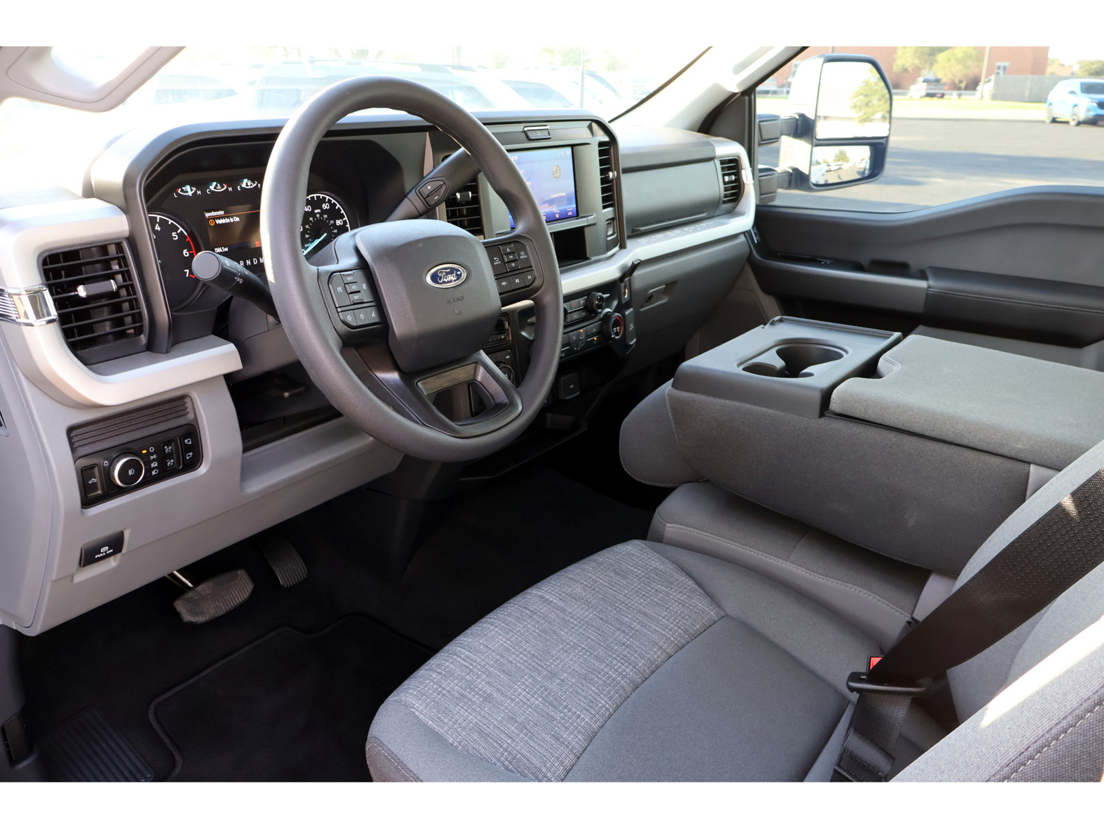 Used 2026 Ford F250 XLT w/ FX4 Off-Road Package AWD/4WD image 3