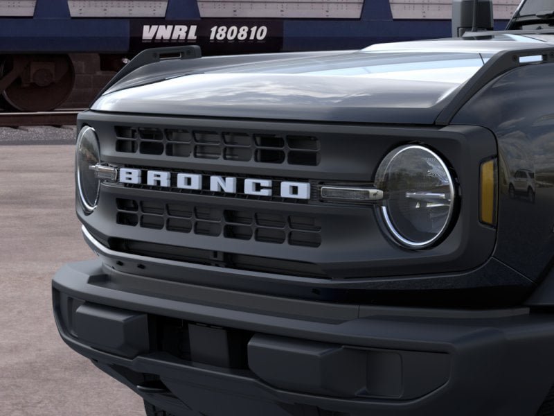 New 2026 Ford Bronco 4-Door AWD/4WD image 19