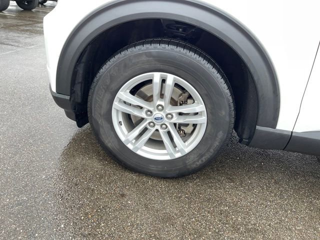 Used 2023 Ford Explorer XLT w/ Equipment Group 202A image 23