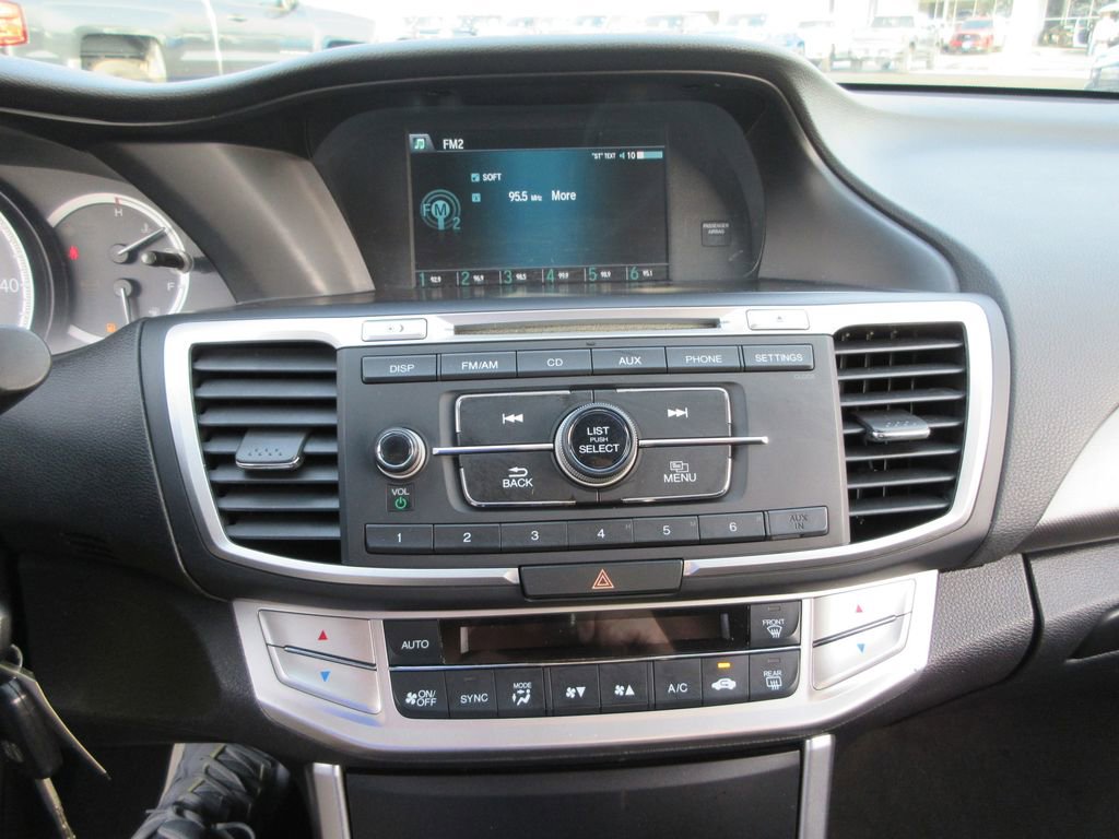 Used 2014 Honda Accord LX image 27