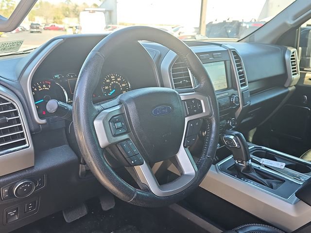 Used 2016 Ford F150 Lariat image 11