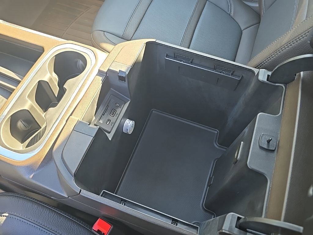 Used 2023 GMC Sierra 2500 Denali w/ Denali Ultimate Package image 30