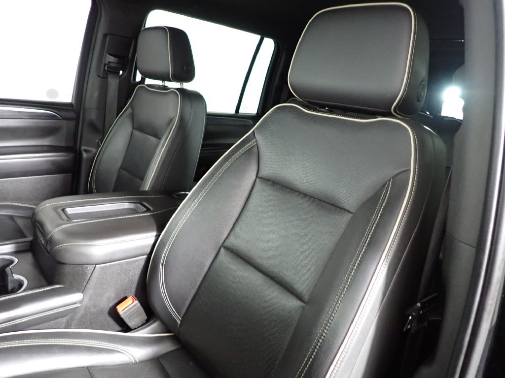 Used 2021 GMC Yukon XL SLT AWD/4WD image 24