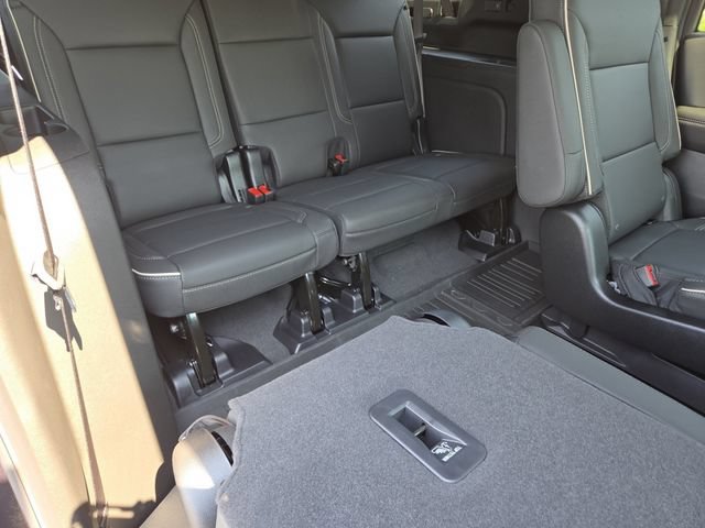 New 2026 GMC Yukon XL Elevation w/ Elevation Premium Package AWD/4WD image 24