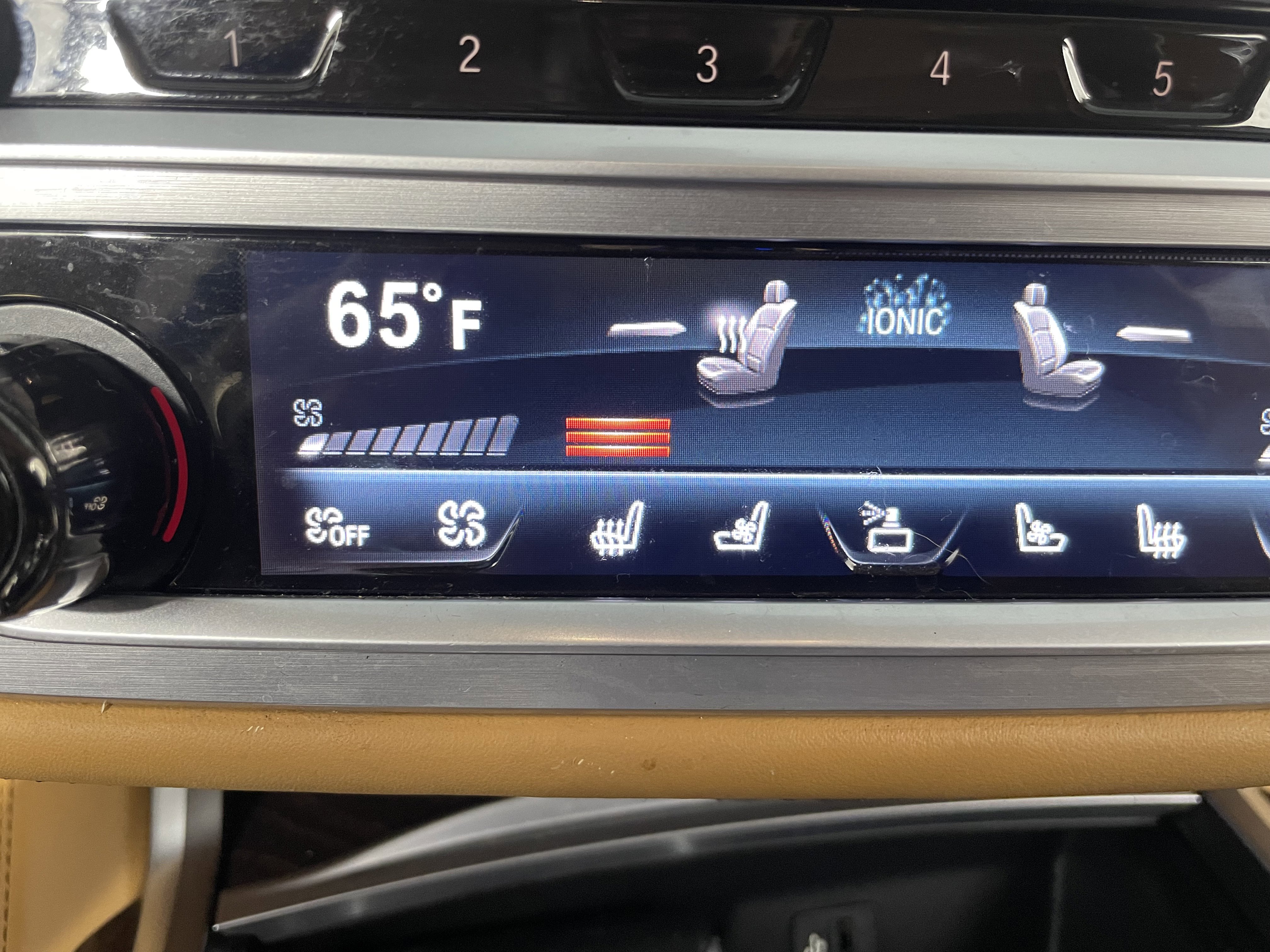Used 2018 BMW ALPINA B7 xDrive AWD/4WD image 21