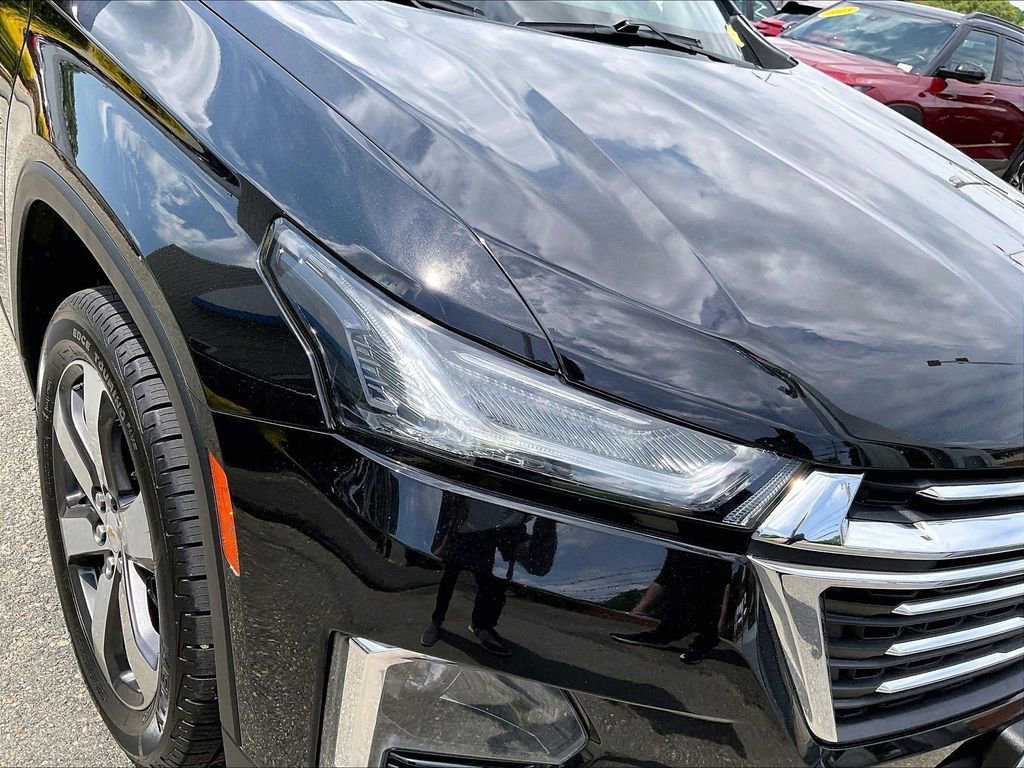 Used 2023 Chevrolet Traverse LT w/ LT Premium Package AWD/4WD image 34