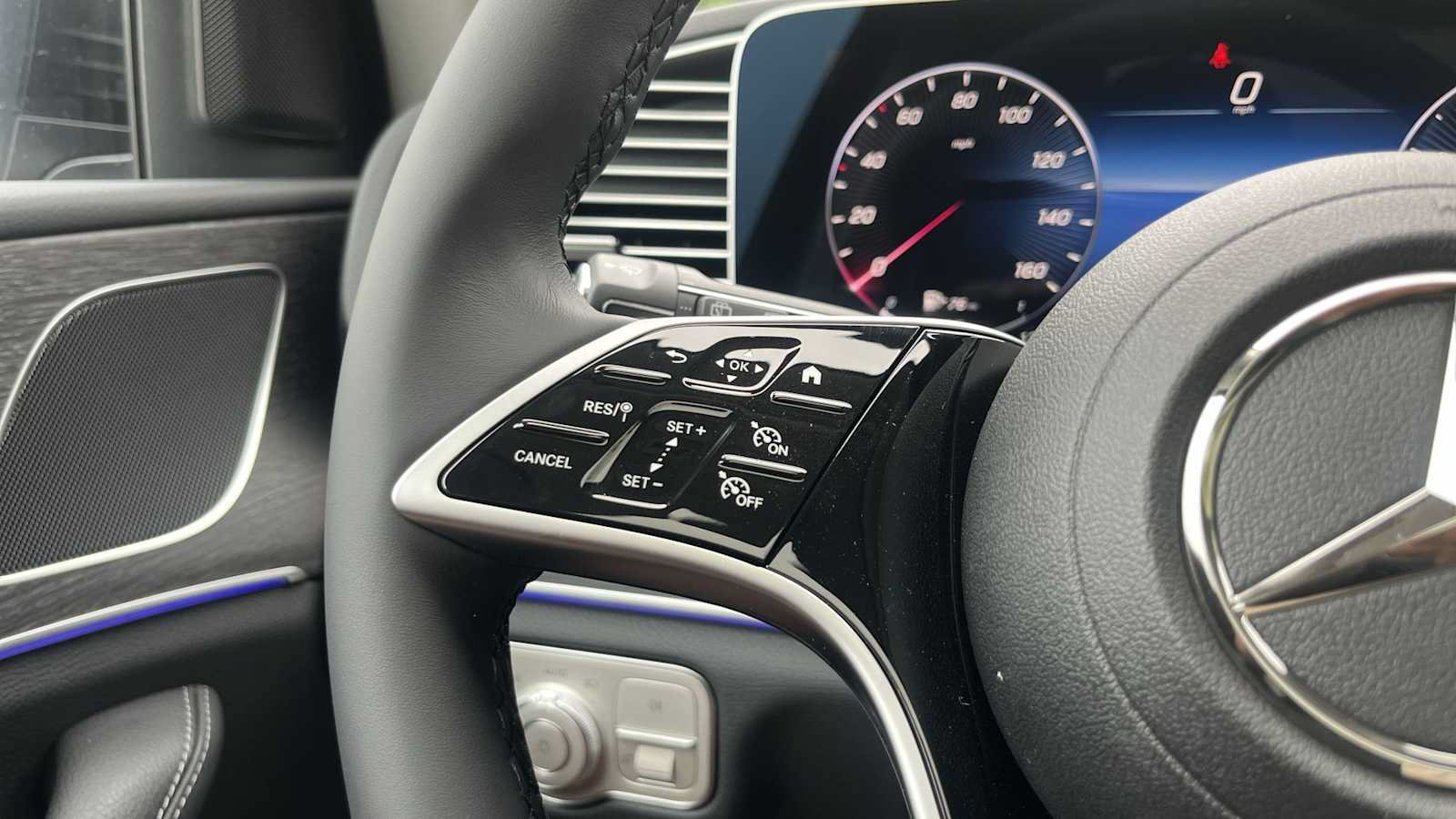 New 2026 Mercedes-Benz GLE 350 4MATIC image 38