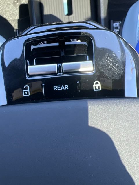 New 2026 Volvo EX30 Ultra w/ Protection Package Premier AWD/4WD image 14