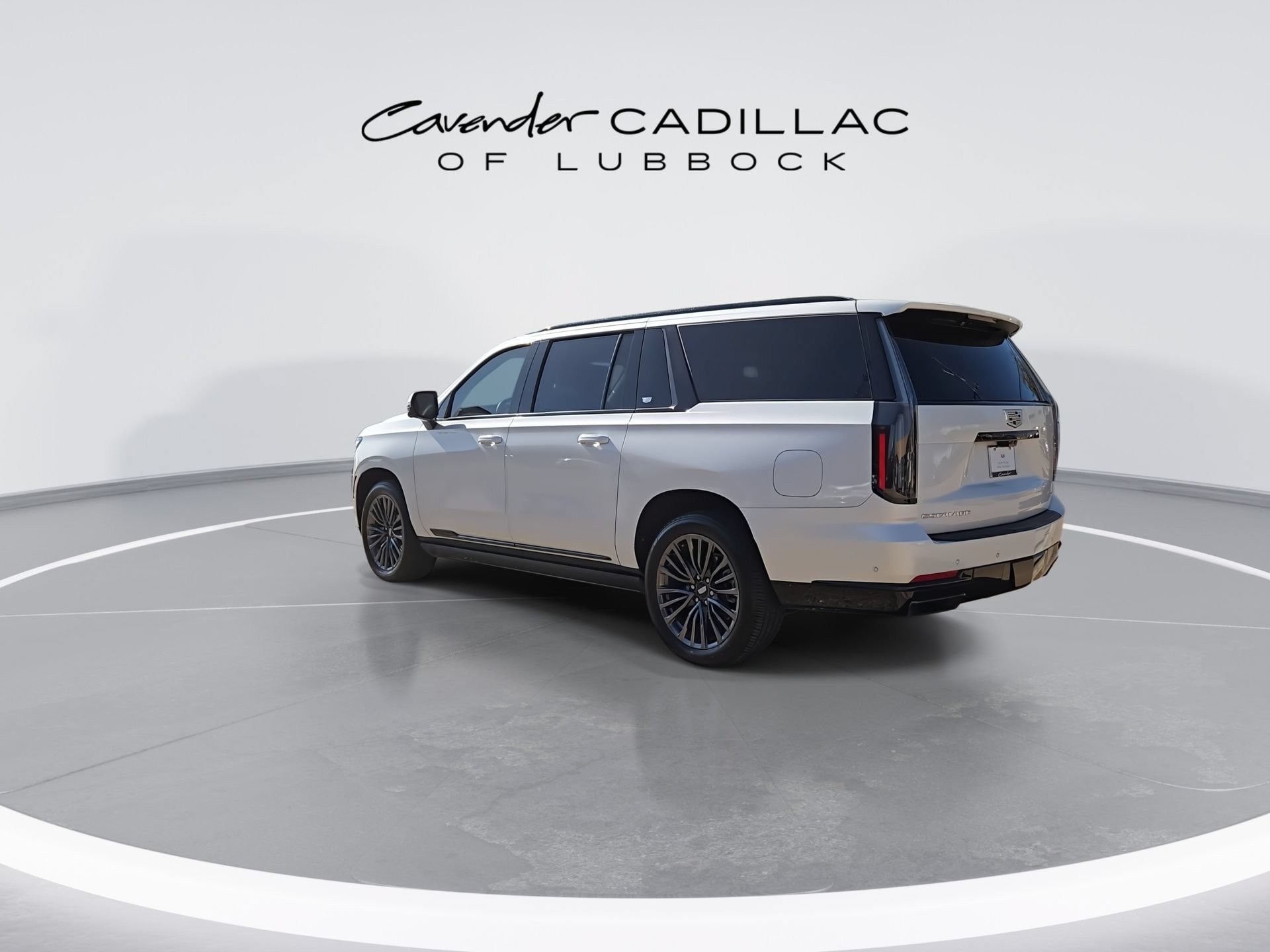 Certified 2025 Cadillac Escalade ESV Sport Platinum w/ LPO, Floor Liner Package AWD/4WD image 6