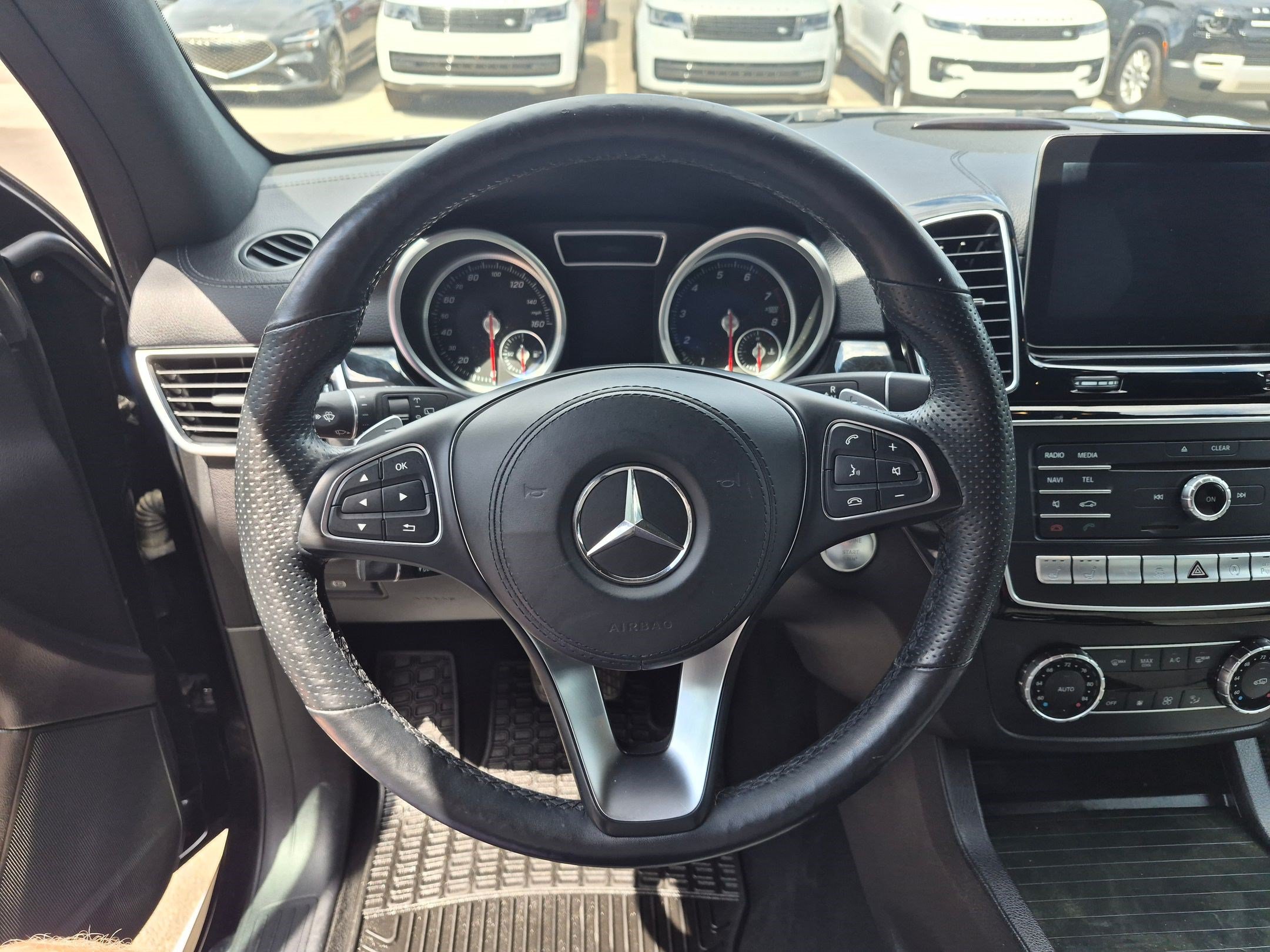Used 2017 Mercedes-Benz GLS 450 4MATIC image 16