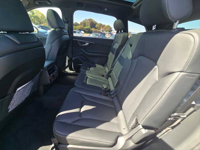 Used 2025 Audi Q7 3.0T Prestige w/ Prestige Package AWD/4WD image 22