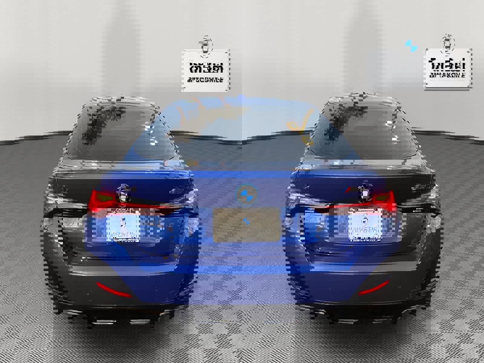 Certified 2023 BMW i4 M50 w/ Premium Package image 8