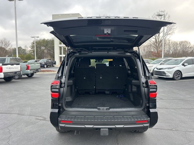 Used 2025 Toyota 4Runner SR5 image 7