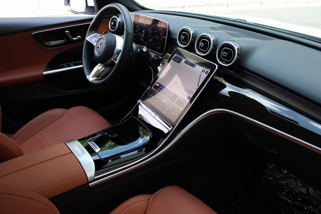 Used 2024 Mercedes-Benz C 300 4MATIC Sedan image 13