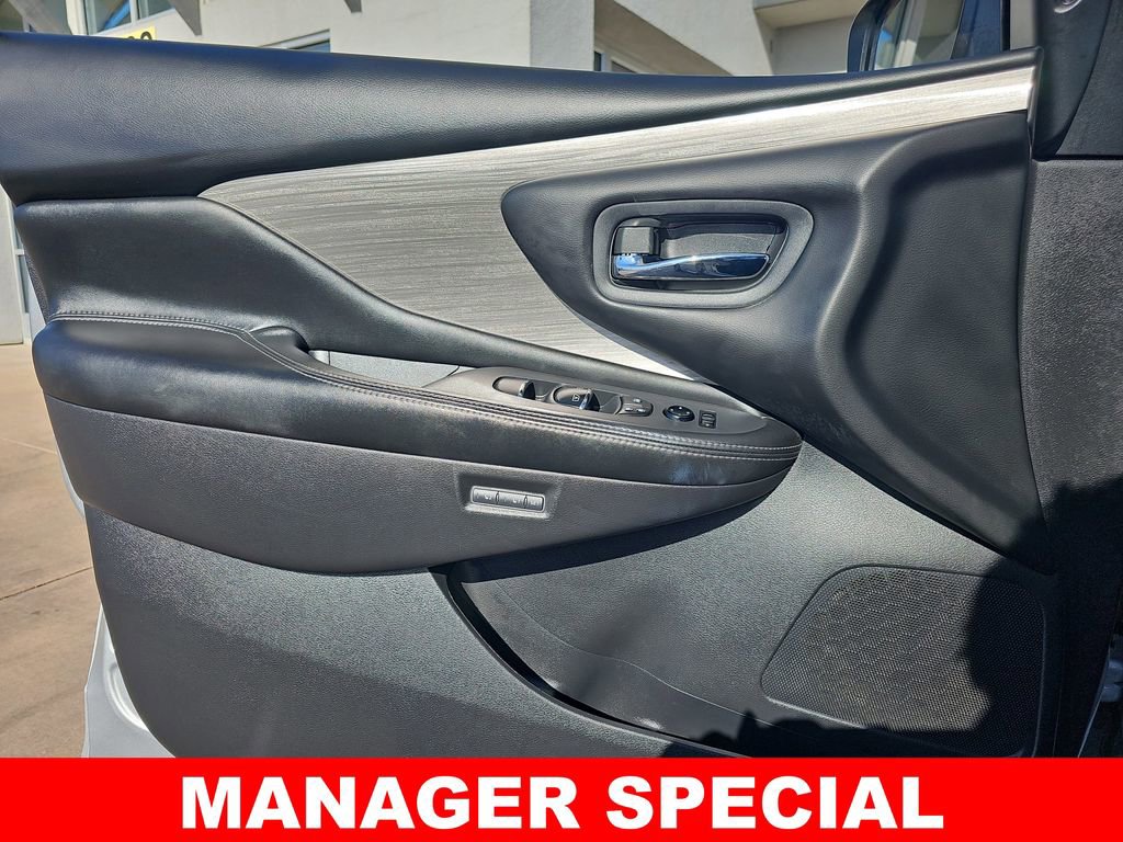 Used 2017 Nissan Murano Platinum w/ Platinum Technology Package image 27