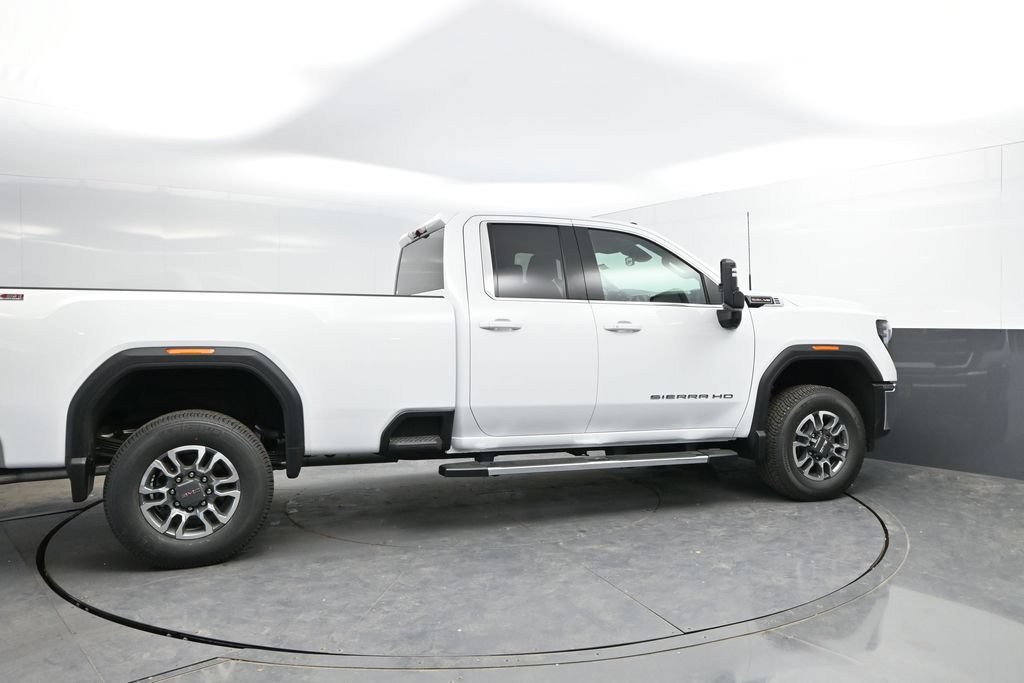 New 2026 GMC Sierra 2500 SLE AWD/4WD image 8