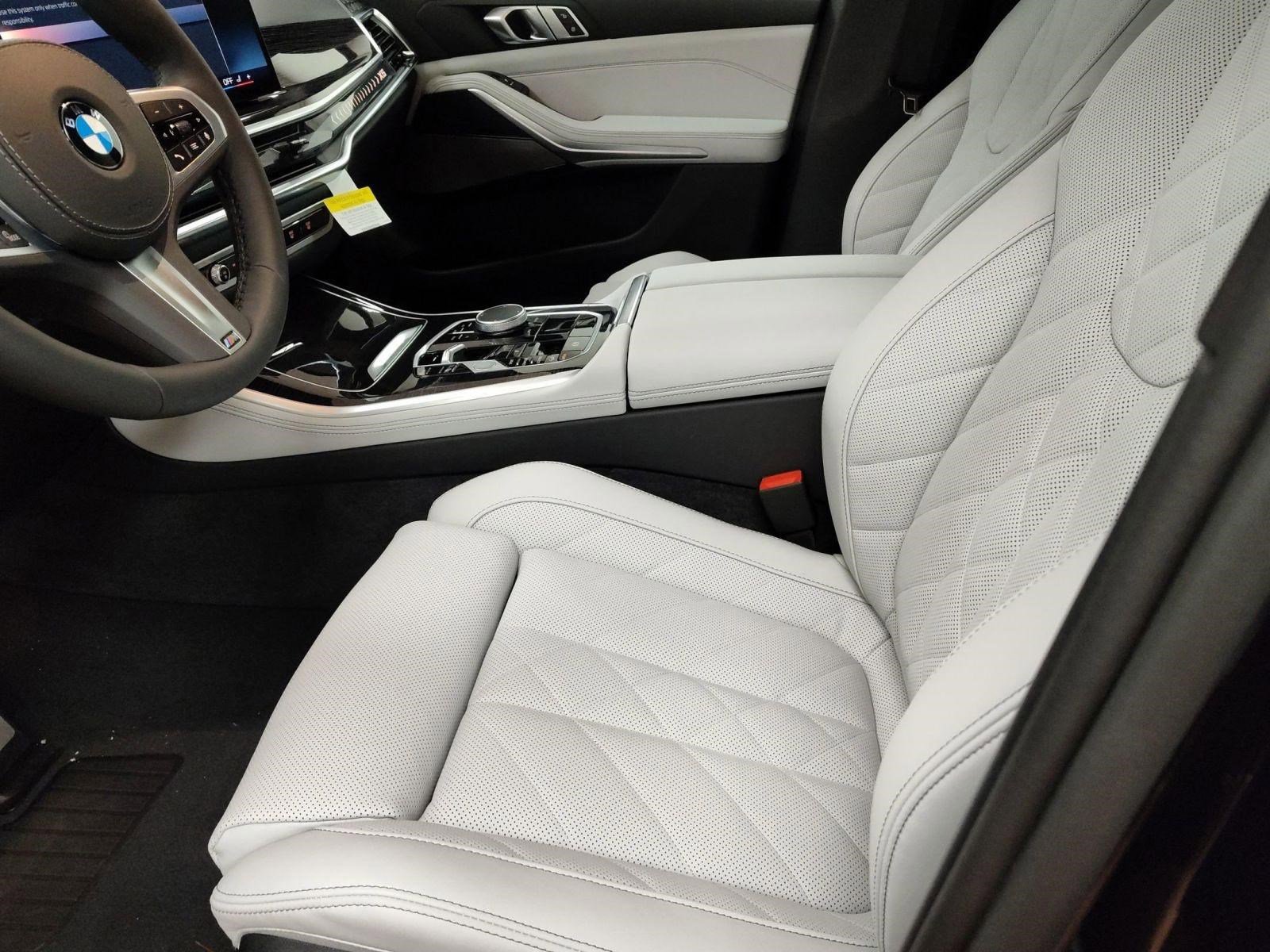 Used 2026 BMW X5 xDrive40i w/ M Sport Package image 5