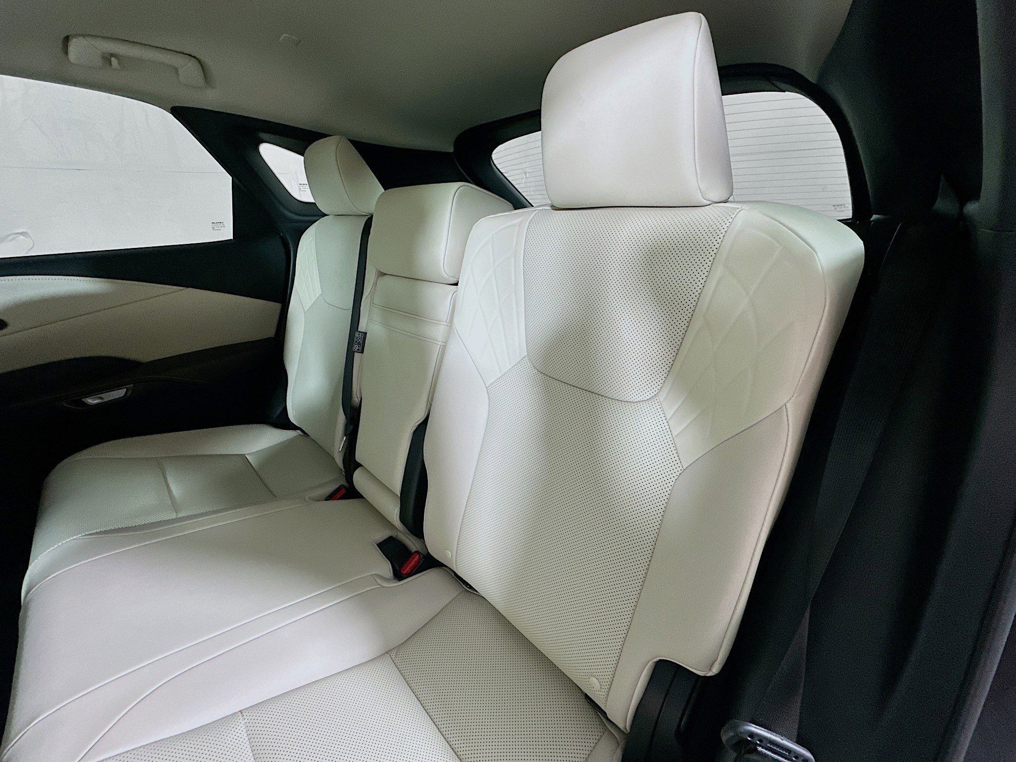 Used 2024 Lexus RX 350 AWD w/ Technology Package image 23