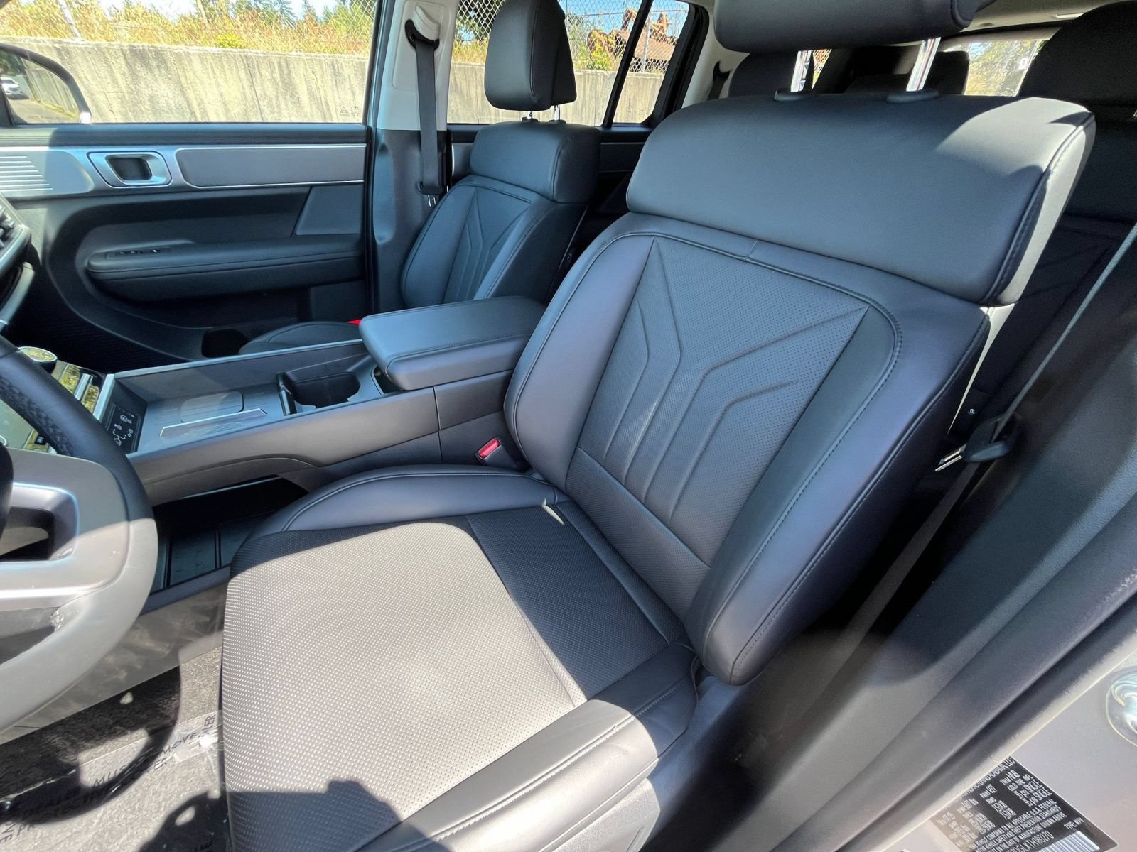 Used 2026 Hyundai Santa Fe SEL AWD/4WD image 38