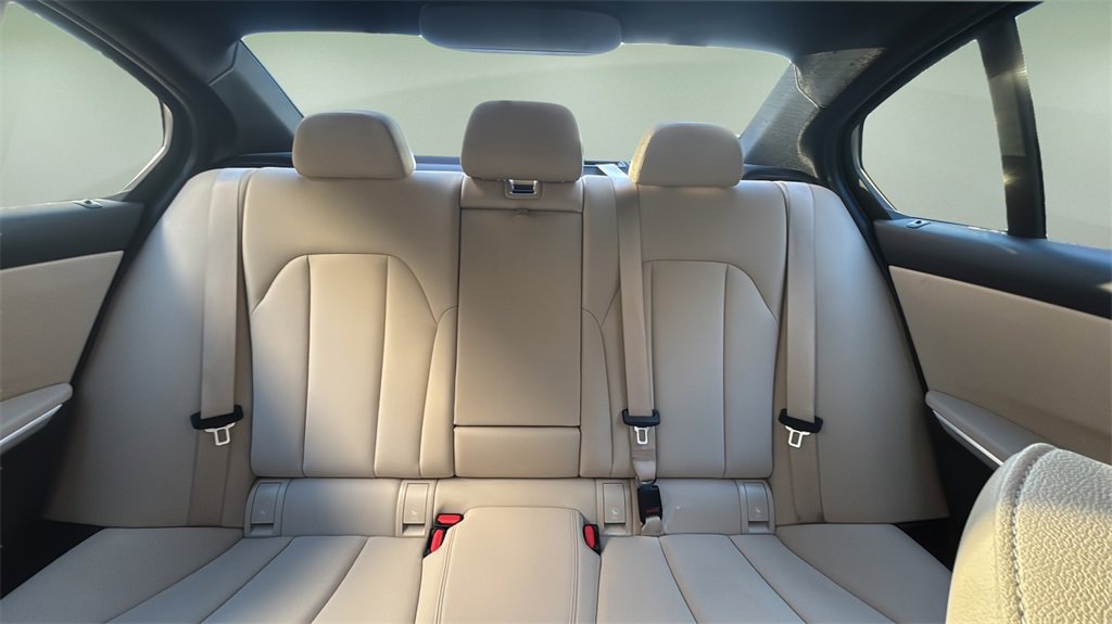 Used 2021 BMW 330i xDrive Sedan image 23