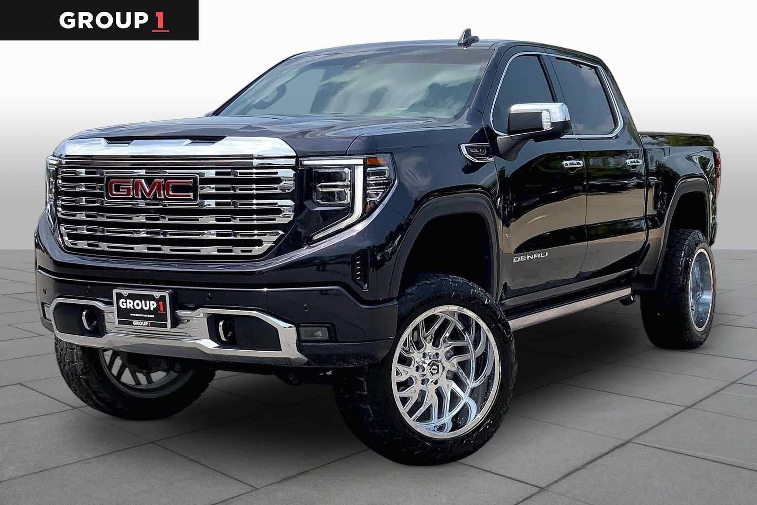 Used 2022 GMC Sierra 1500 Denali AWD/4WD image 1