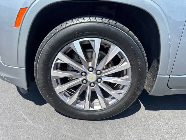 Used 2023 Chevrolet Traverse Premier AWD/4WD image 27
