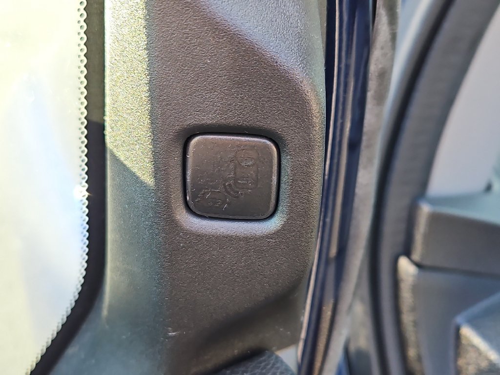 Used 2018 Honda Odyssey EX-L image 25