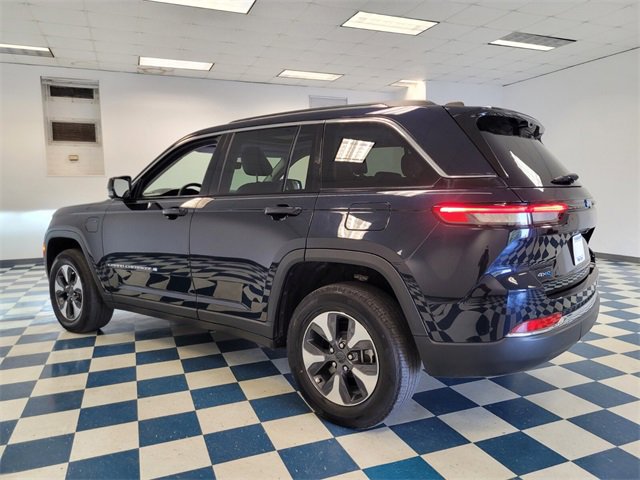 Used 2022 Jeep Grand Cherokee Limited 4xe w/ Luxury Tech Group II image 5