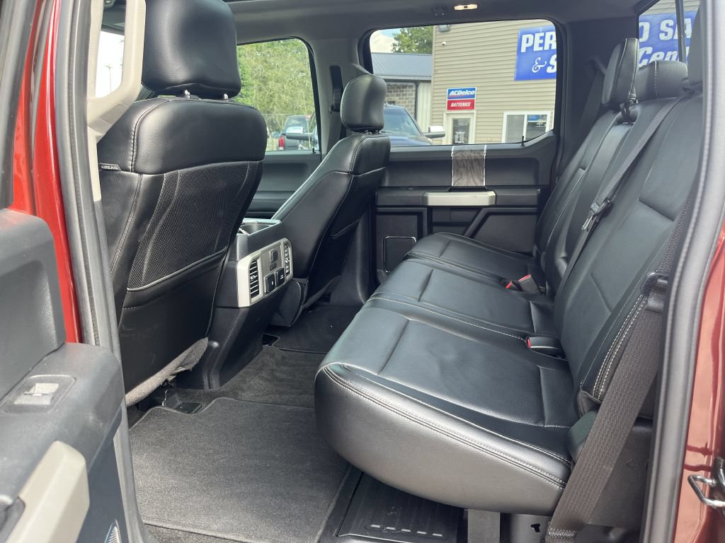Used 2017 Ford F250 Lariat w/ Lariat Ultimate Package AWD/4WD image 29