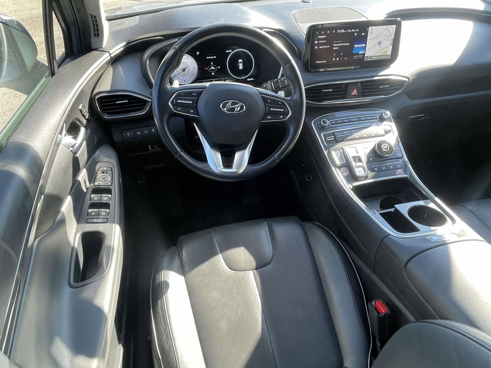 Used 2023 Hyundai Santa Fe Limited image 13