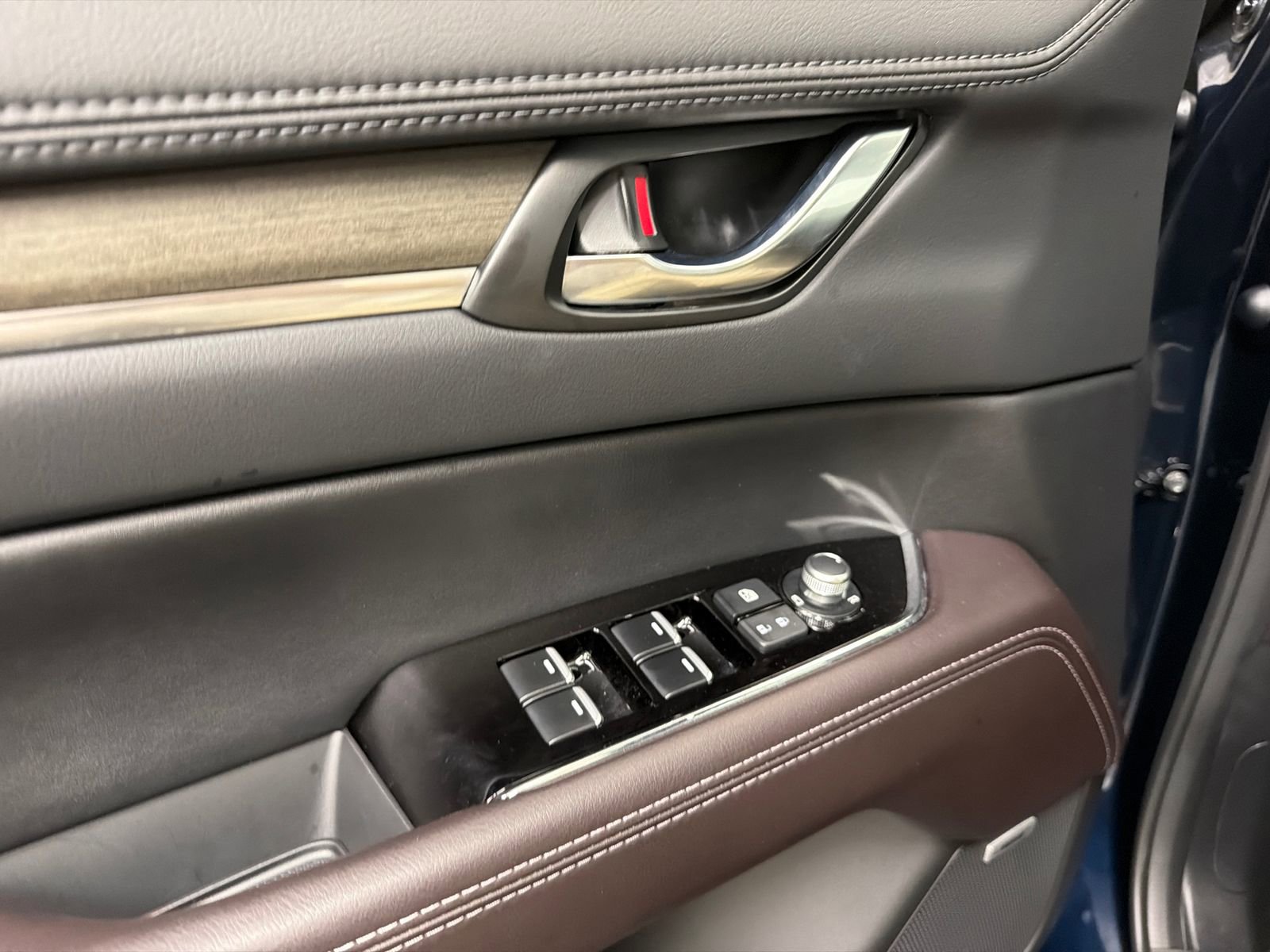 Certified 2025 MAZDA CX-5 Signature AWD/4WD image 34