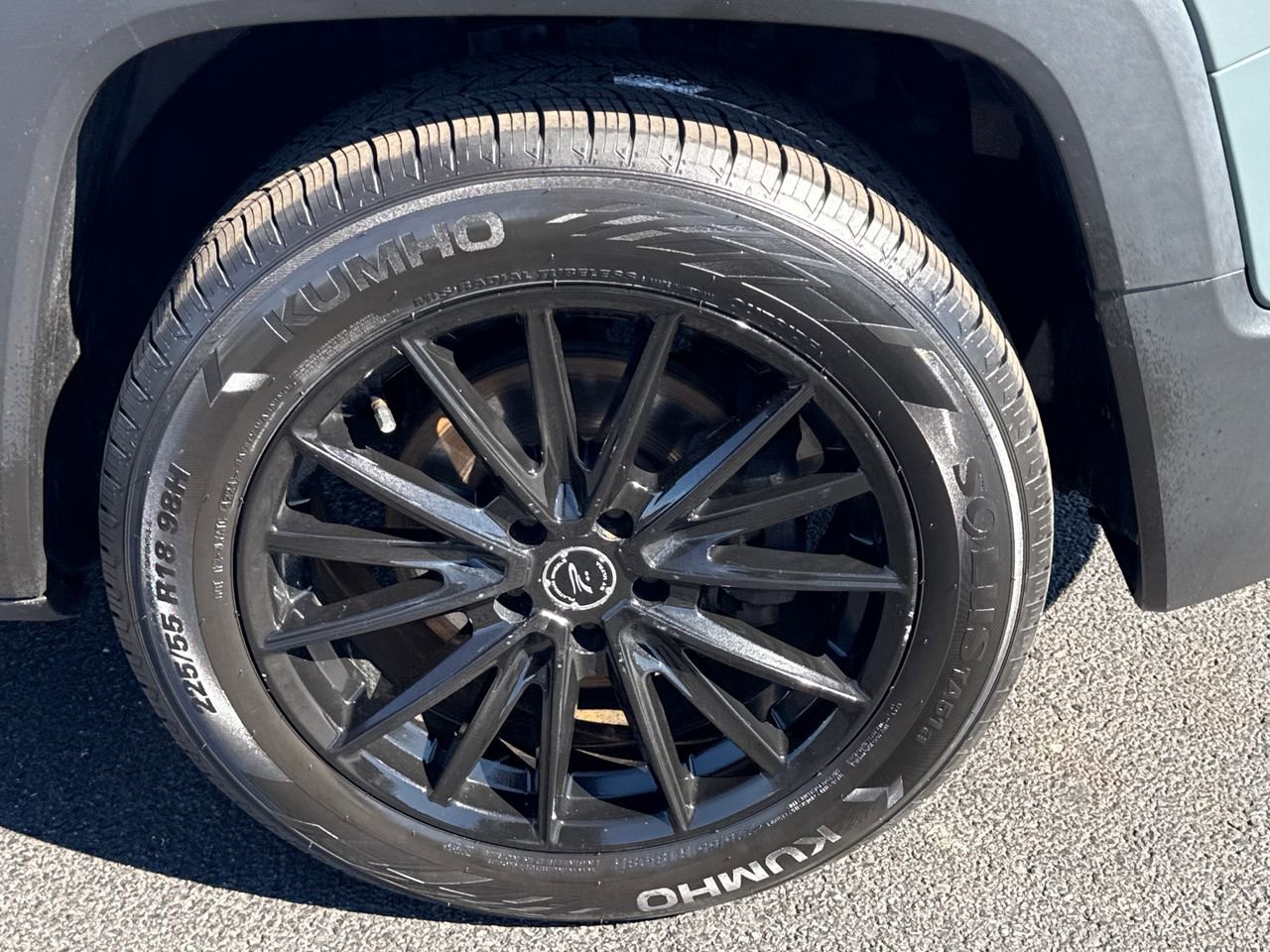 Used 2018 Jeep Renegade Latitude image 9