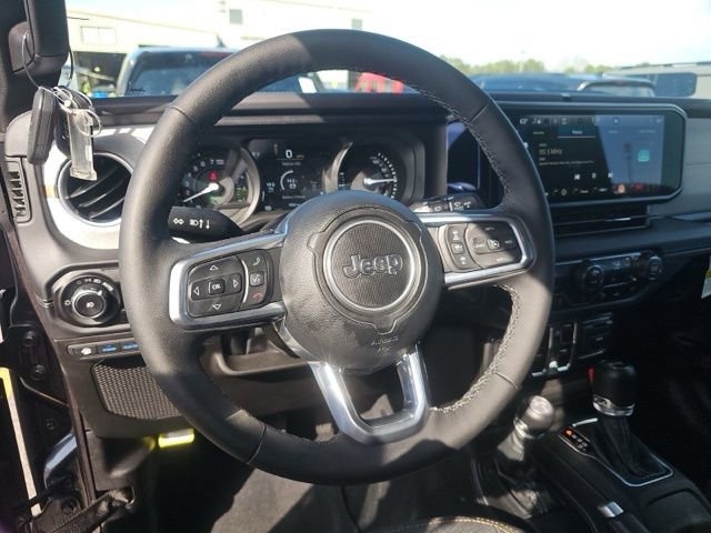 Used 2025 Jeep Wrangler Sahara 4xe w/ Safety Group image 13