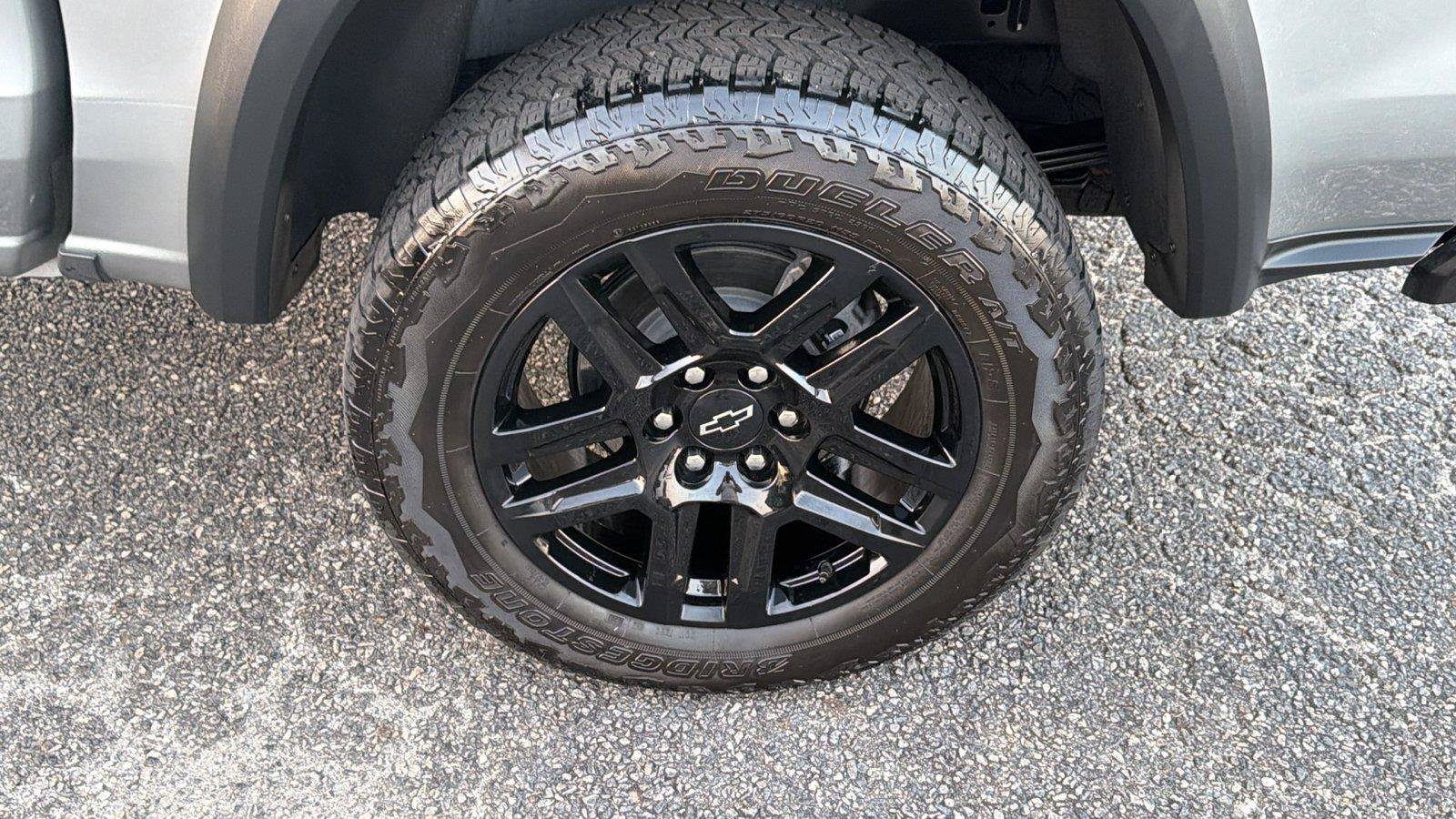 Used 2024 Chevrolet Colorado Trail Boss w/ Advanced Trailering Package AWD/4WD image 12