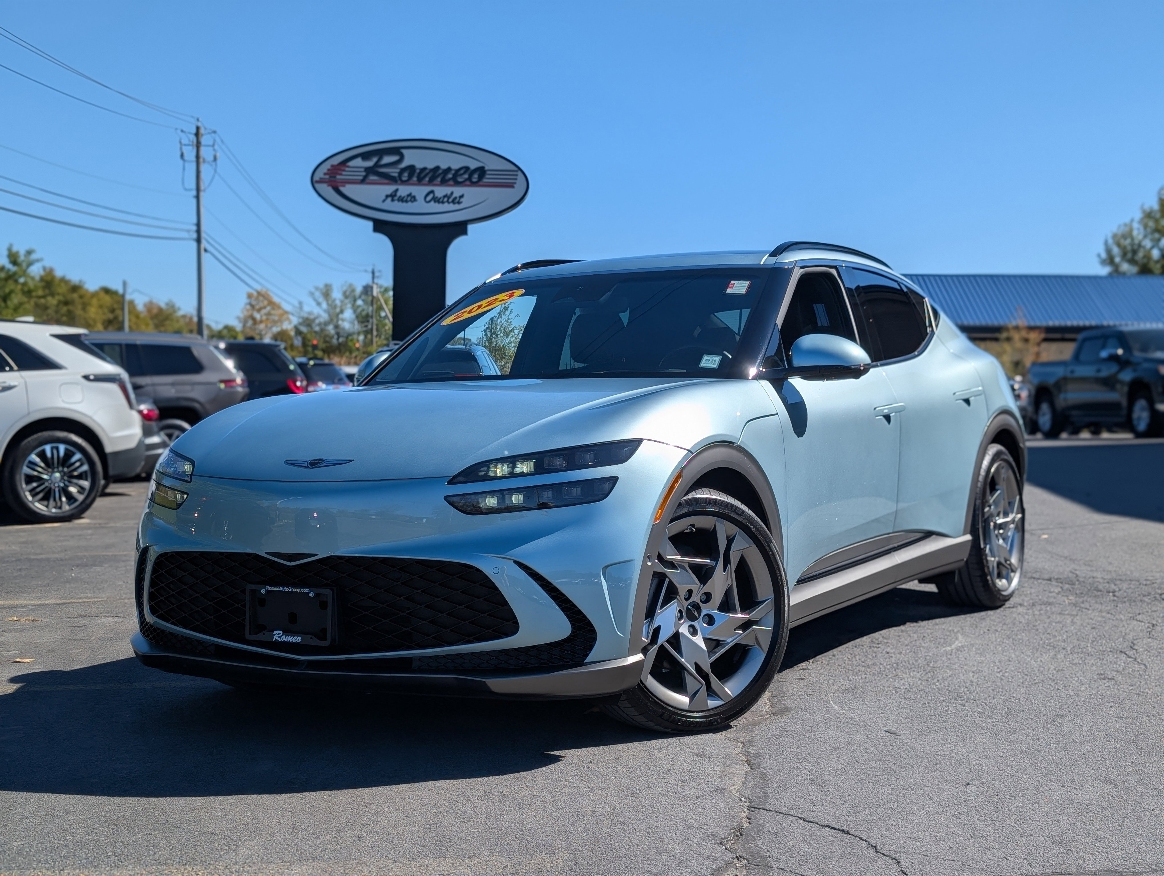 Used 2023 Genesis GV60 Performance image 1