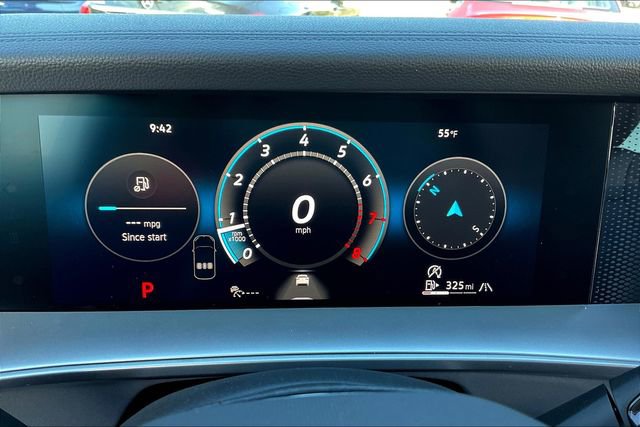 New 2025 Volkswagen Tiguan SE AWD/4WD image 21