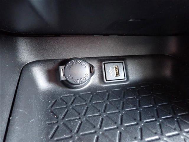 Used 2023 Toyota RAV4 LE image 17