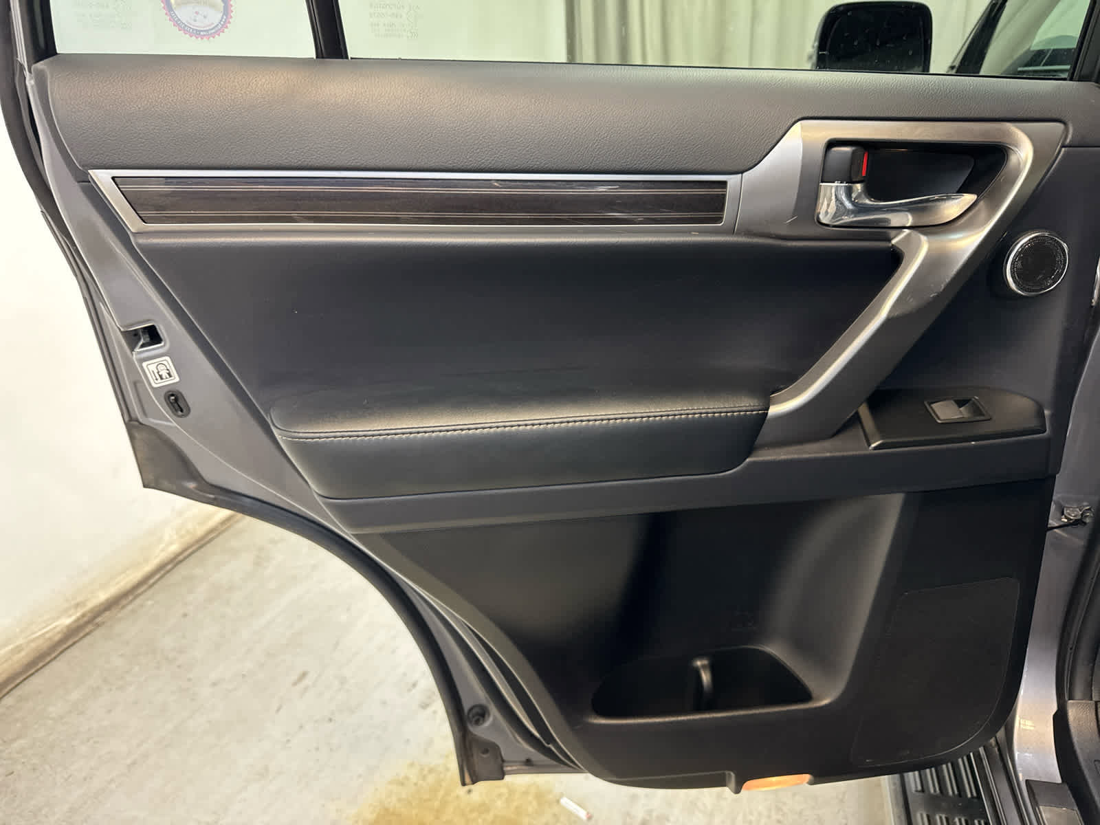 Used 2023 Lexus GX 460 Premium image 29