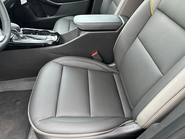 New 2026 Chevrolet Trax ACTIV FWD image 13
