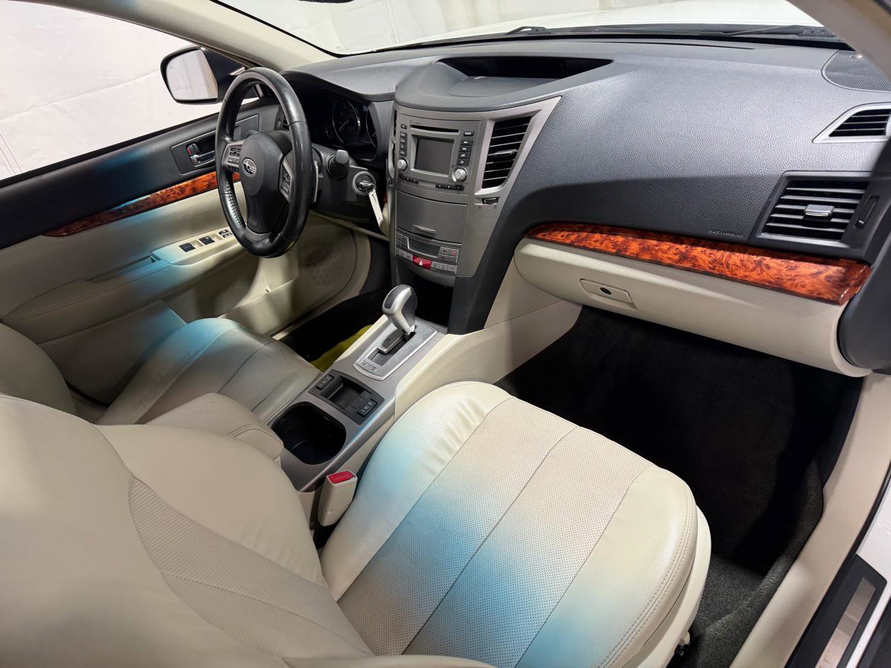 Used 2012 Subaru Outback 2.5i Limited w/ Moonroof Pkg image 13