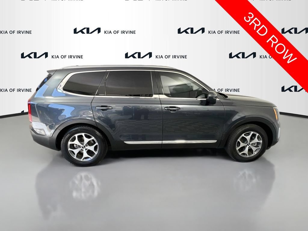 Used 2020 Kia Telluride EX w/ Towing Package FWD image 9
