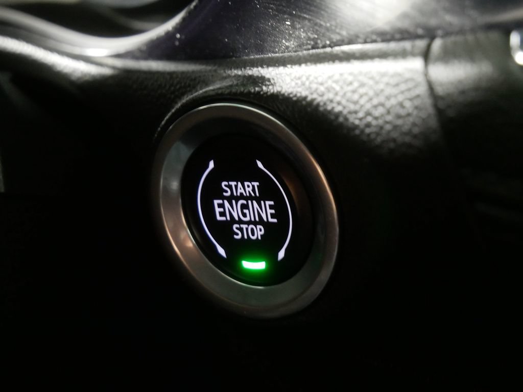 Used 2023 Buick Encore GX Preferred w/ Cold Weather Comfort Package AWD/4WD image 21