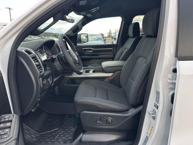 New 2026 RAM 1500 Big Horn AWD/4WD image 9