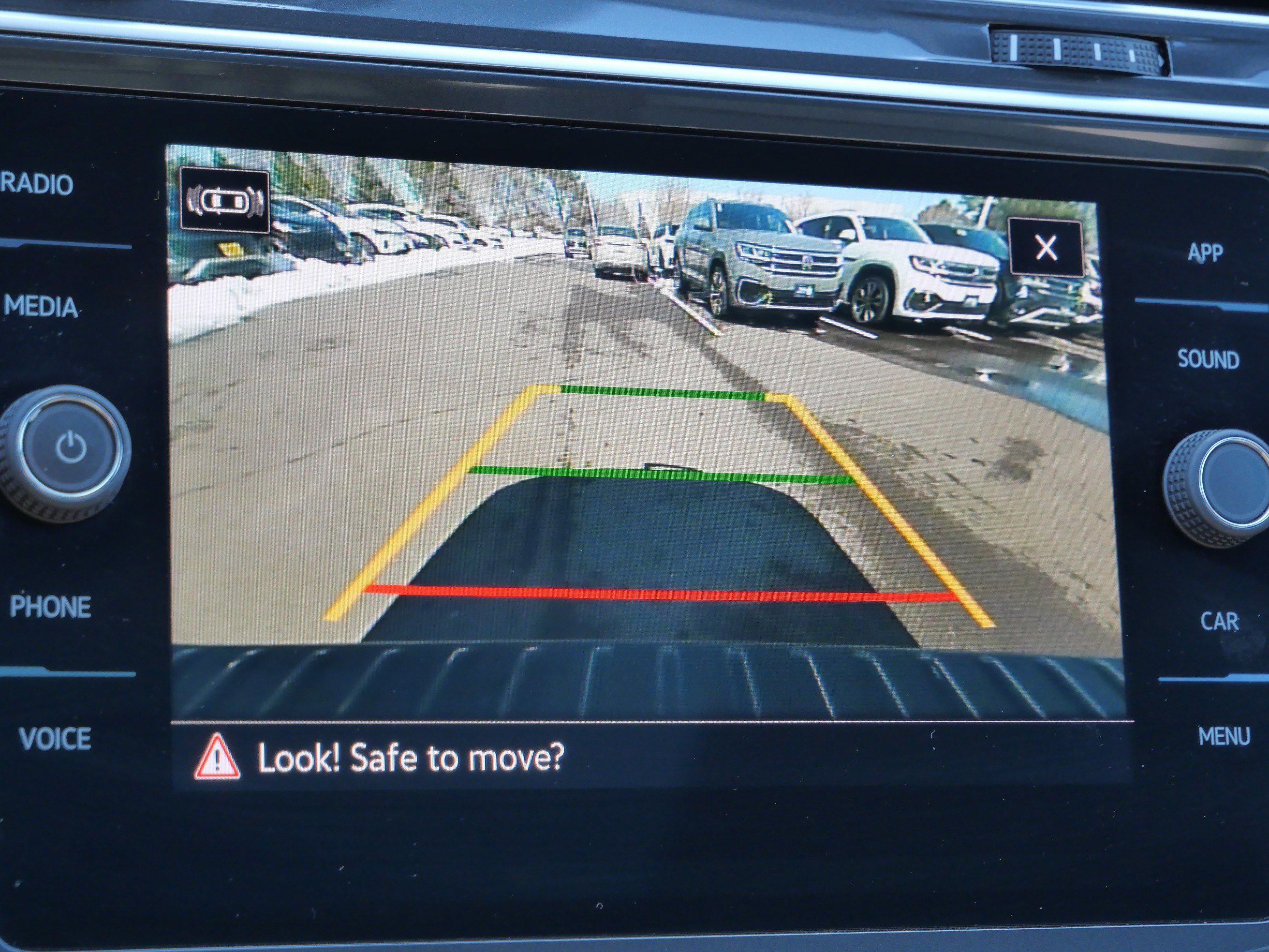 Certified 2023 Volkswagen Tiguan SE R-Line image 35