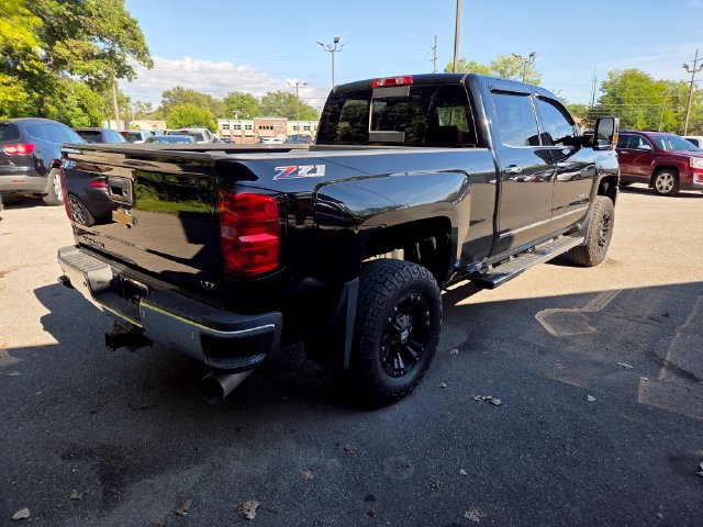 Used 2017 Chevrolet Silverado 3500 LTZ w/ Duramax Plus Package AWD/4WD image 6